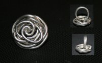 Anillo estaño con base esmalte (flor)